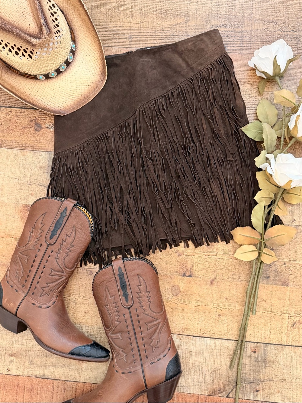 SKIRT Suede Leather Ariat Valencia Fringe Mini